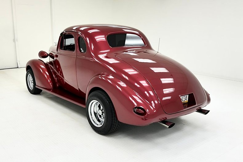 1937 Chevrolet Master Deluxe 3