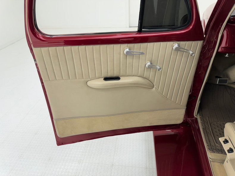 1937 Chevrolet Master Deluxe 39