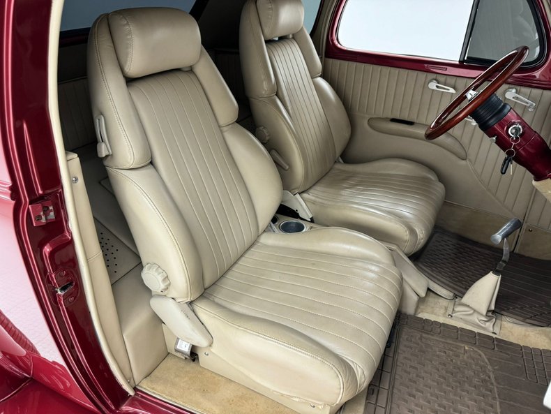 1937 Chevrolet Master Deluxe 44