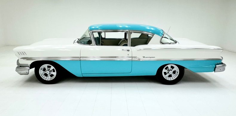 1958 Chevrolet Biscayne 2