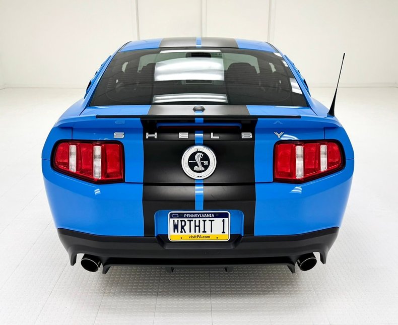 2012 Ford Mustang 4