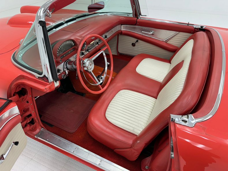 1956 Ford Thunderbird 48