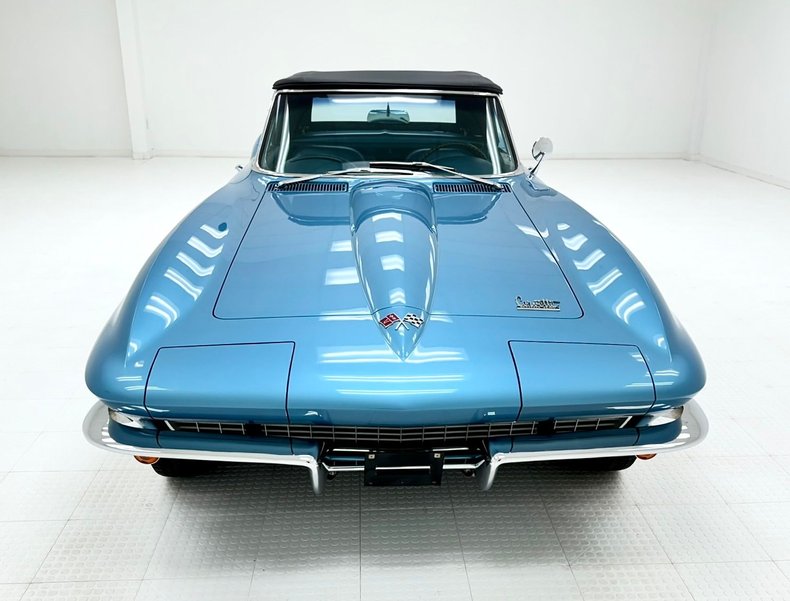 1966 Chevrolet Corvette 11