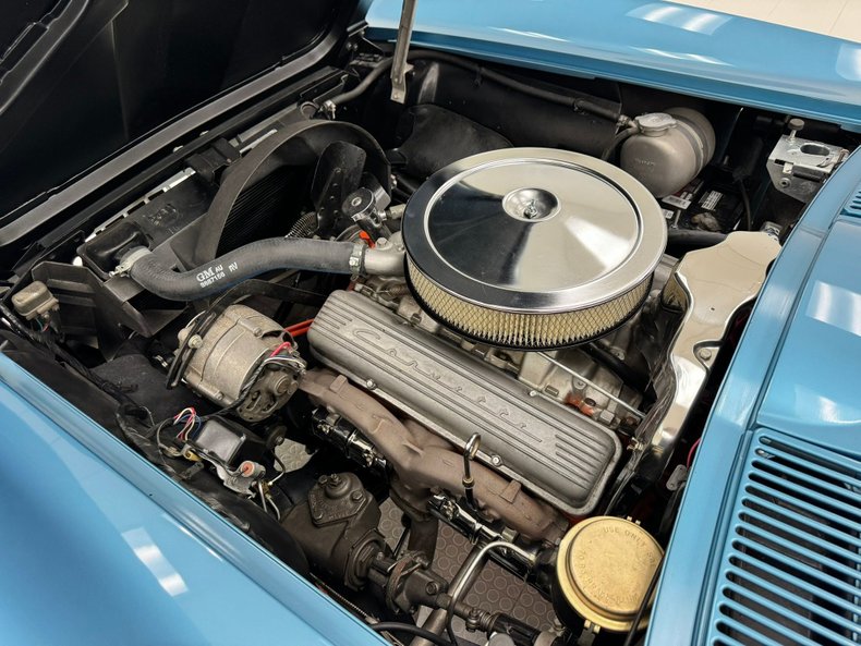 1966 Chevrolet Corvette 29