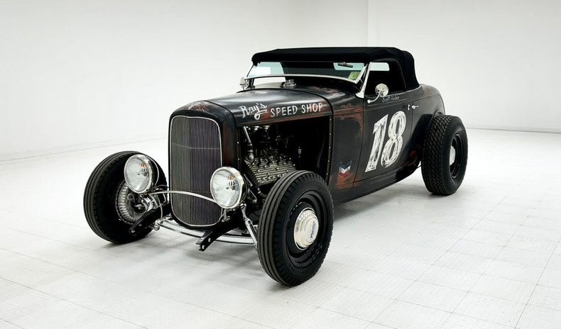 1932 Ford Roadster 1