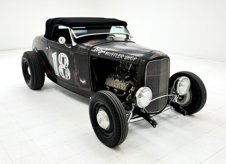 1932 Ford Roadster 7