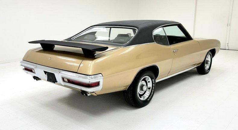 1970 Pontiac GTO 5