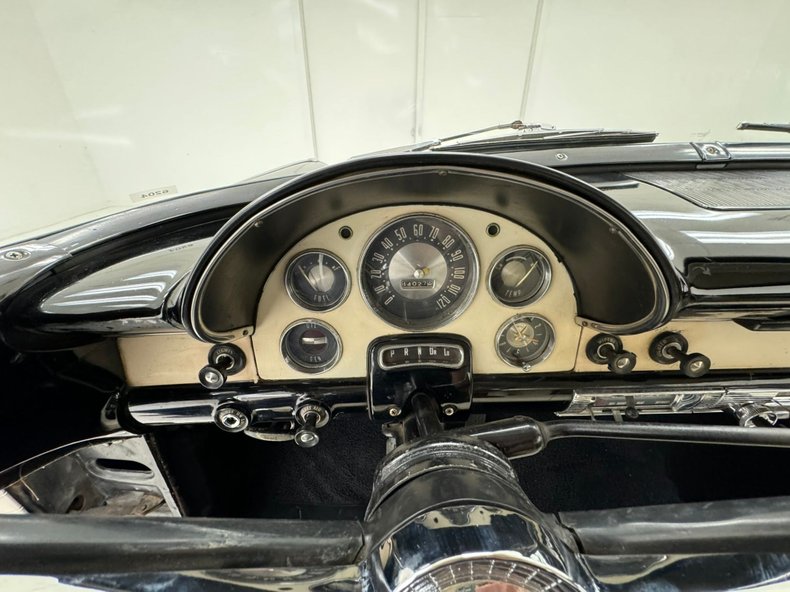 1956 Ford Fairlane 48