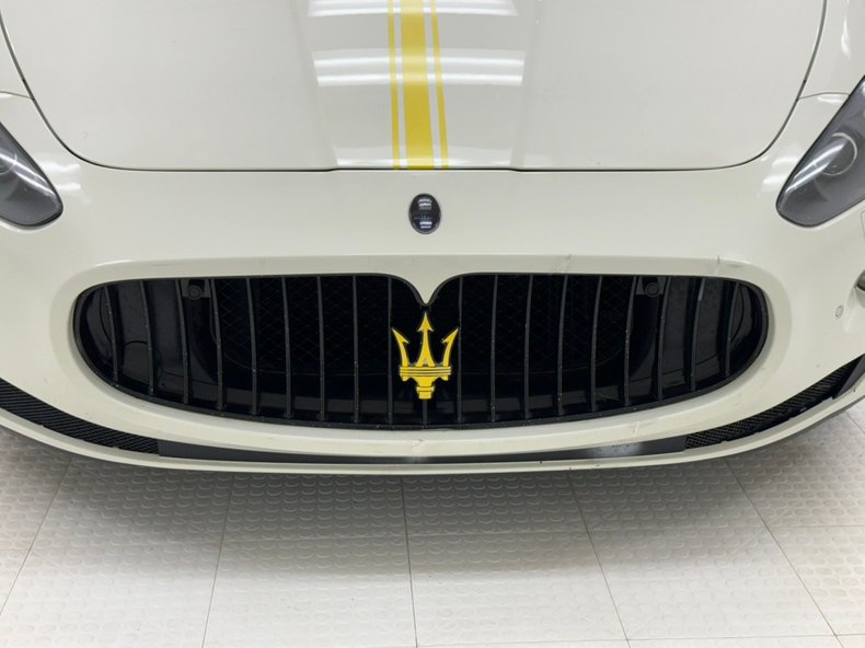 2014 Maserati Gran Turismo 12