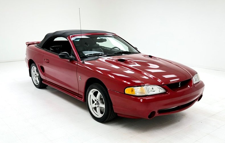1998 Ford Mustang 10