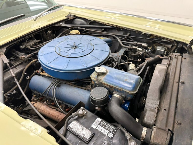 1965 Lincoln Continental 38