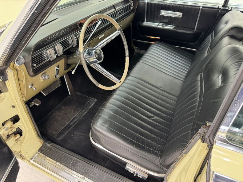 1965 Lincoln Continental 48