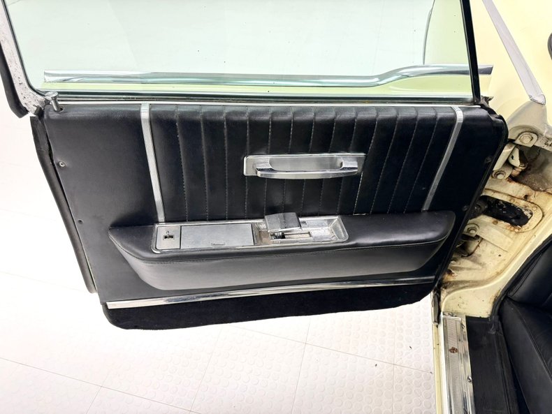 1965 Lincoln Continental 45
