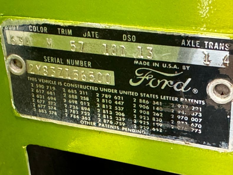 1962 Ford Thunderbird 74