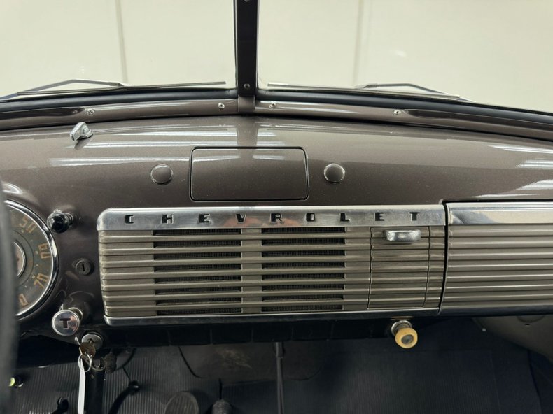 1949 Chevrolet 4400 Series 35