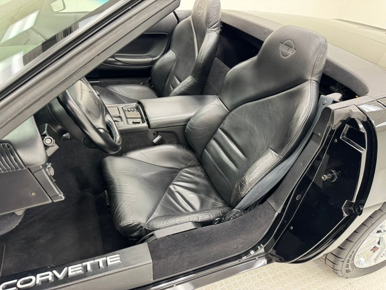 1994 Chevrolet Corvette 32