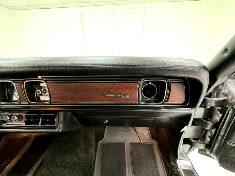 1970 Lincoln Continental 55