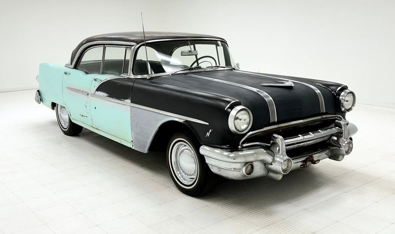 1956 Pontiac Chieftain 7