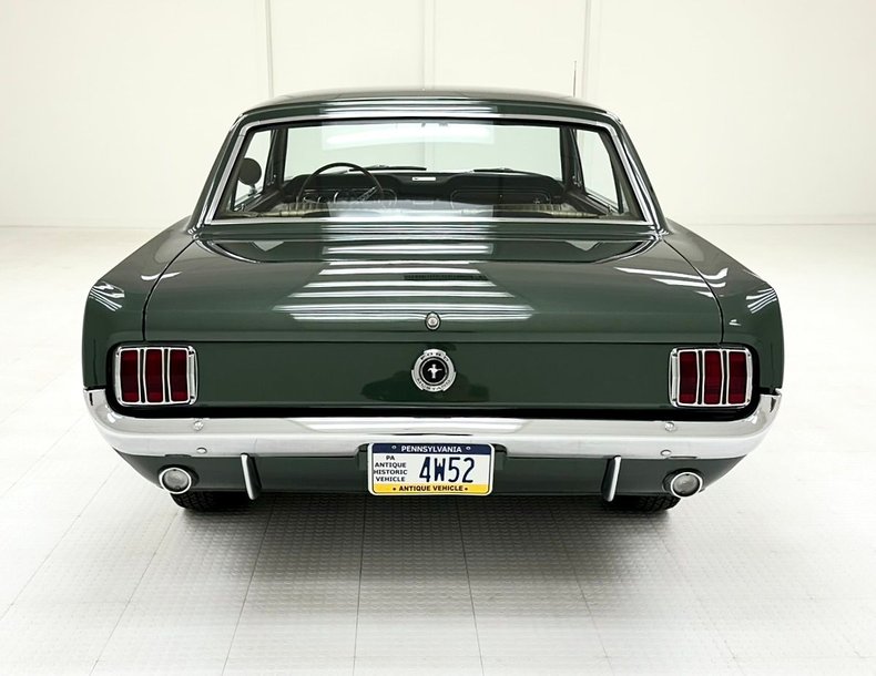 1965 Ford Mustang 4