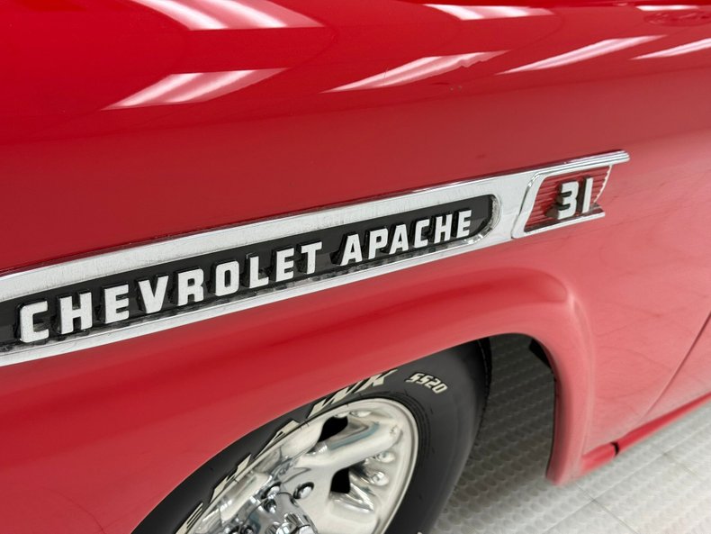 1959 Chevrolet Apache 11