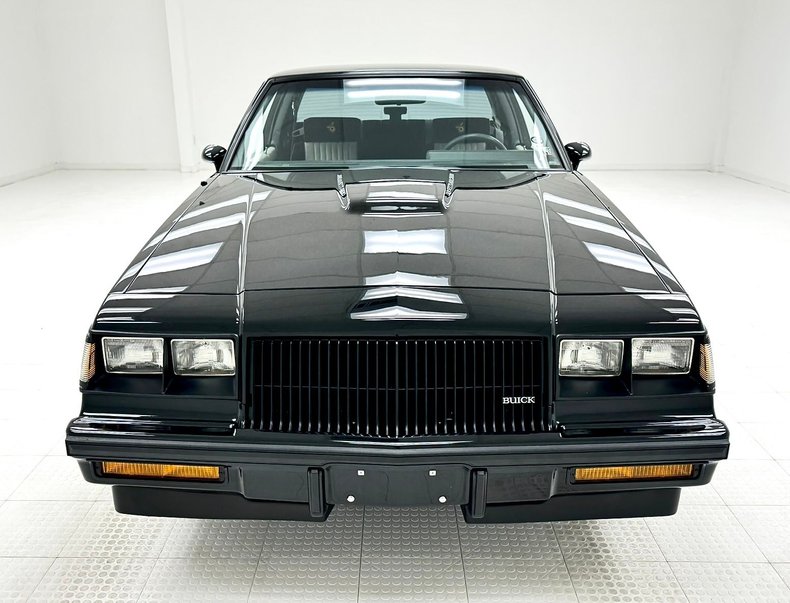 1987 Buick Grand National 8