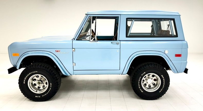 1971 Ford Bronco 2