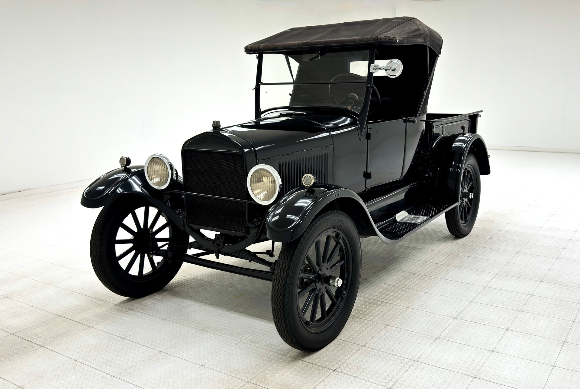 thumbnail image 2 of OEM 1926-1927 Ford Model T Coupe Door Glass Set – Laminated Safety Glass 2 of 2