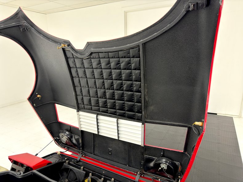 1984 Ferrari Berlinetta Boxer 31