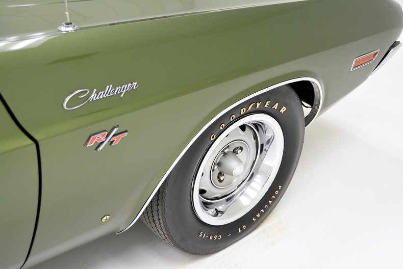 1970 Dodge Challenger 21