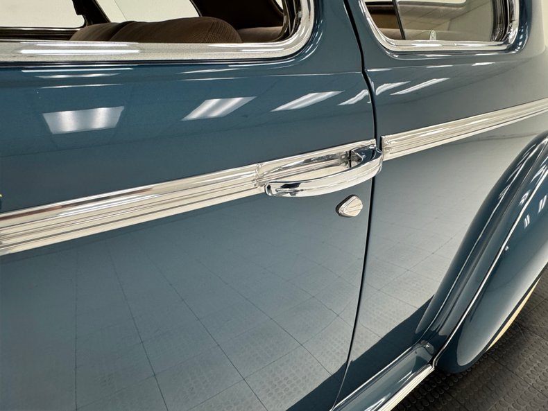 1940 Buick Super 18