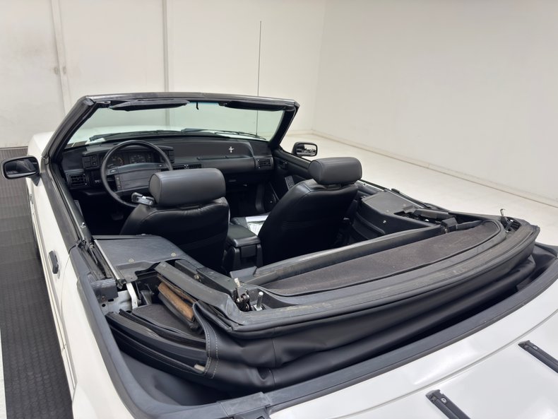 1993 Ford Mustang 22