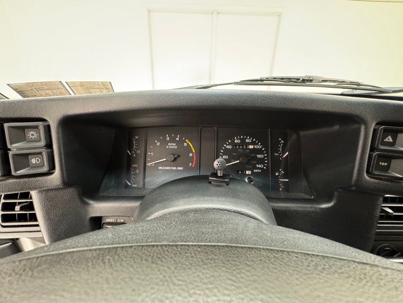 1993 Ford Mustang 81
