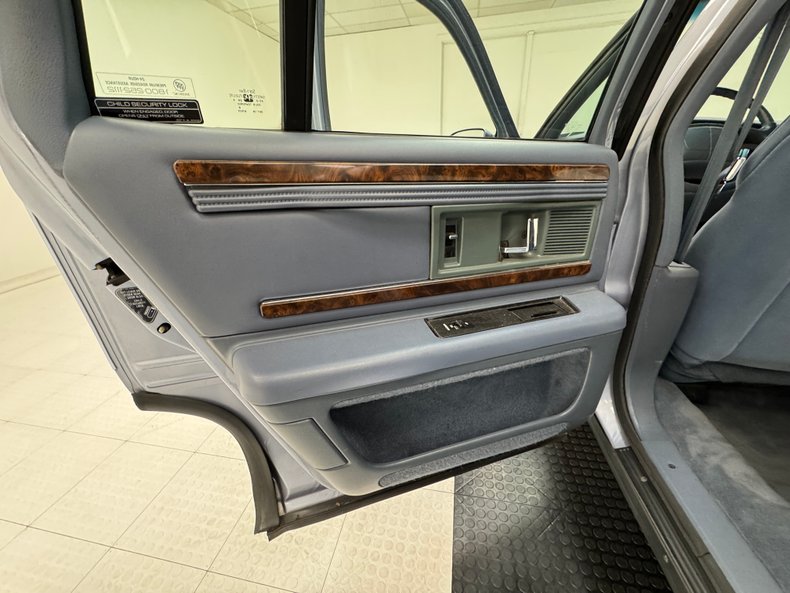 1995 Buick Roadmaster 144