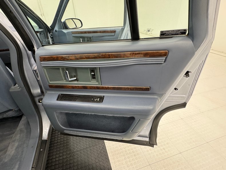 1995 Buick Roadmaster 146
