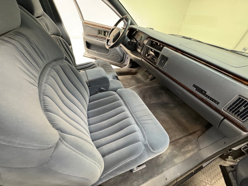 1995 Buick Roadmaster 152