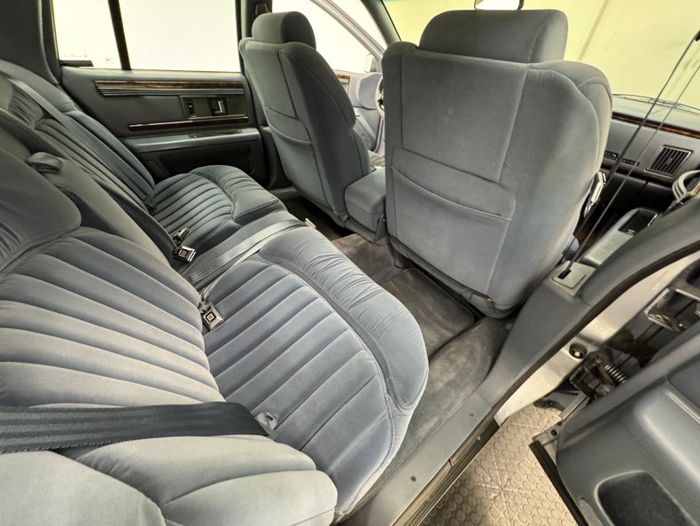 1995 Buick Roadmaster 154