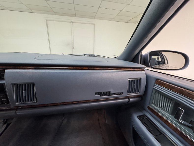 1995 Buick Roadmaster 159