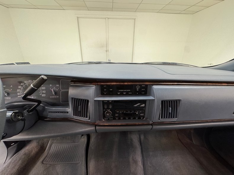1995 Buick Roadmaster 158