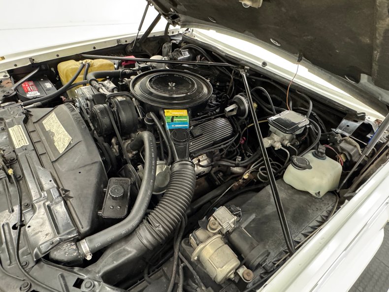1985 Cadillac Eldorado 38