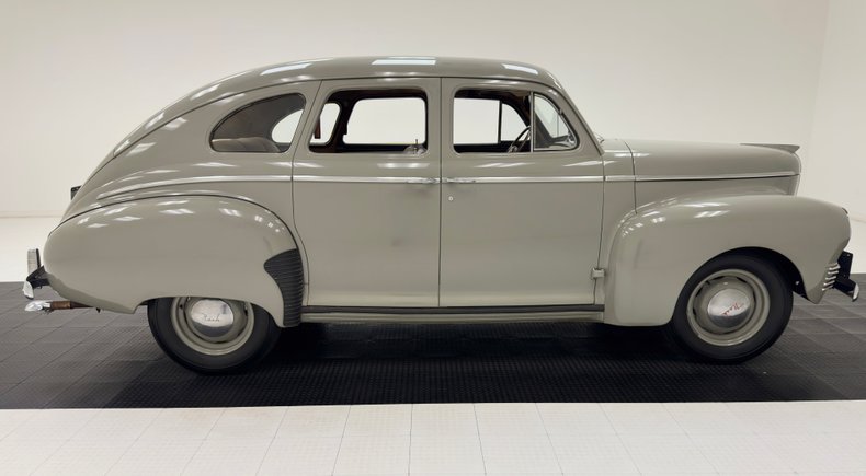 1941 Nash Ambassador 6