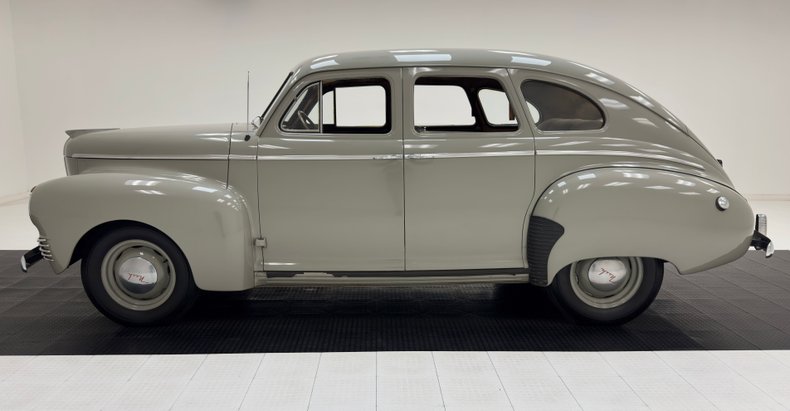 1941 Nash Ambassador 2
