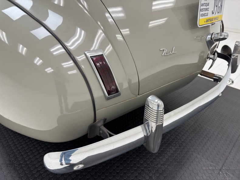 1941 Nash Ambassador 18