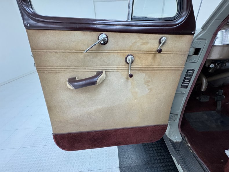 1941 Nash Ambassador 54