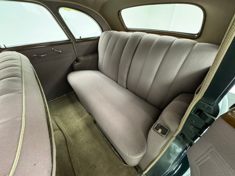1939 Buick Series 61 36