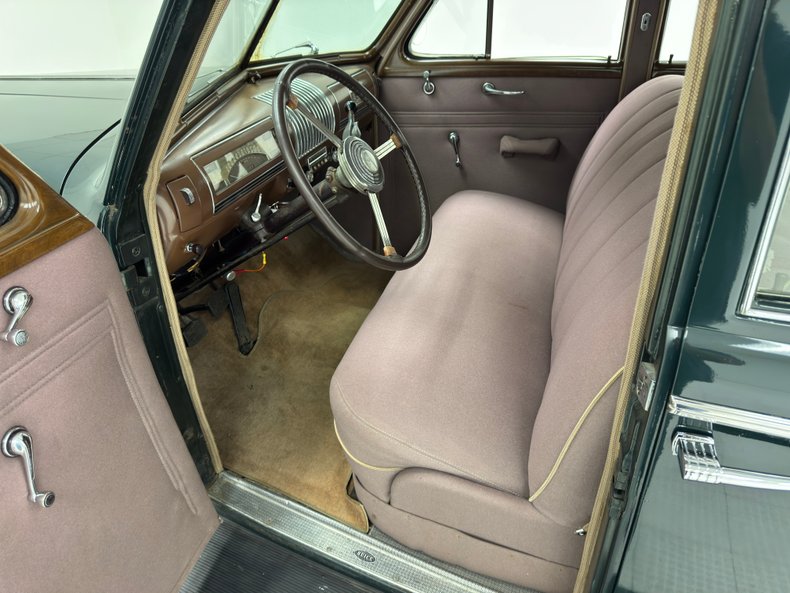 1939 Buick Series 61 35