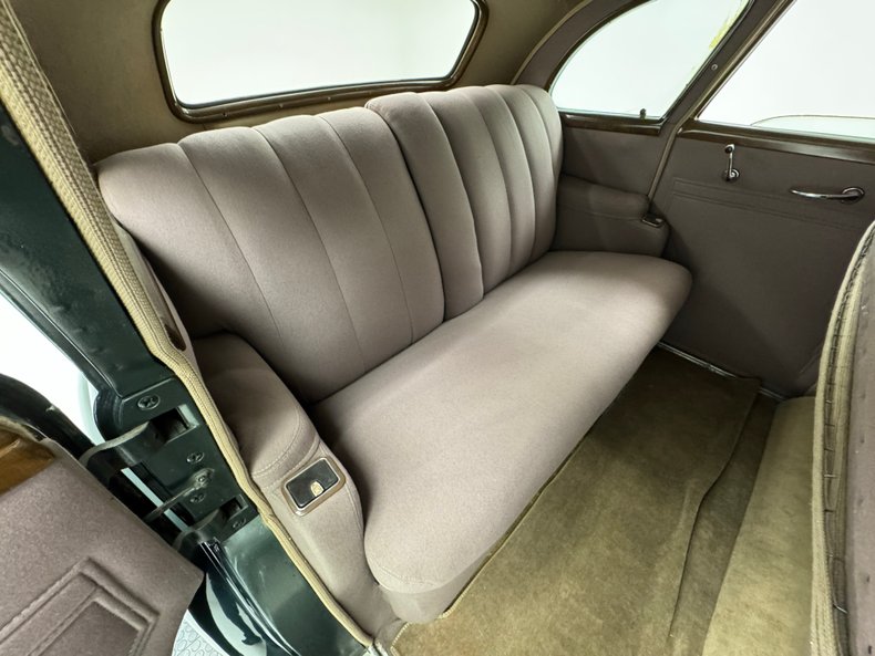 1939 Buick Series 61 40