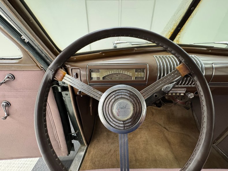 1939 Buick Series 61 42