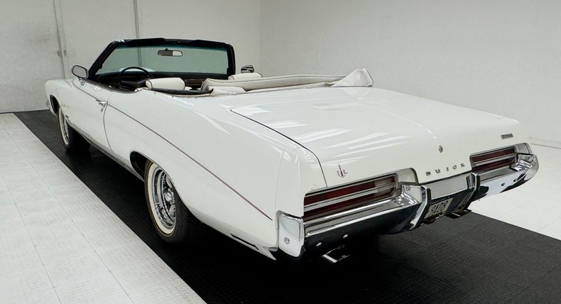 1971 Buick Centurion 6