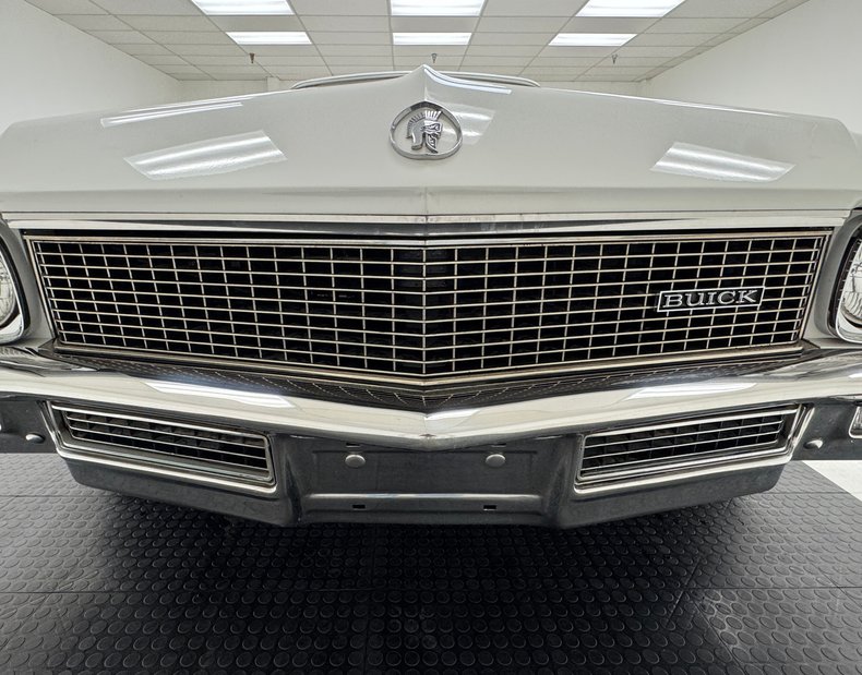 1971 Buick Centurion 12