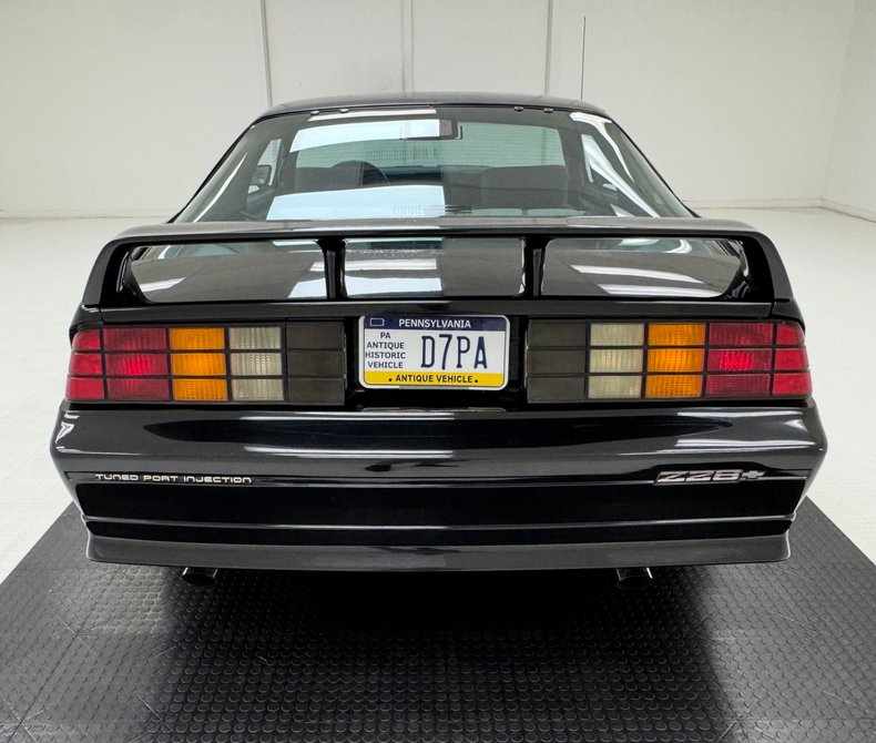 1991 Chevrolet Camaro 4